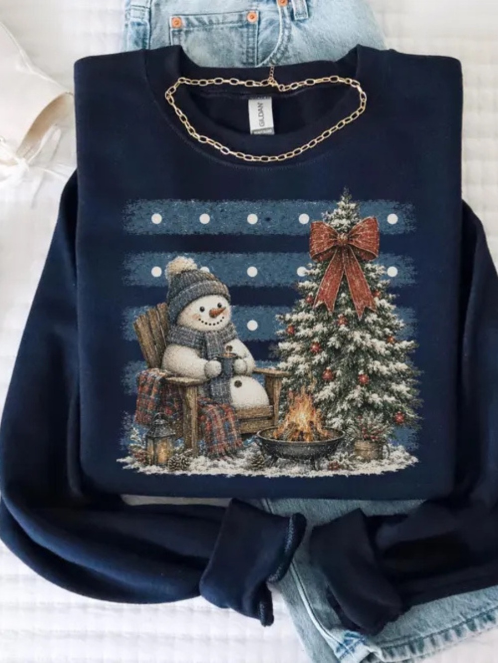 Gildan Navy Snowman & Christmas Tree Holiday Sweatshirt, Vintage Christmas